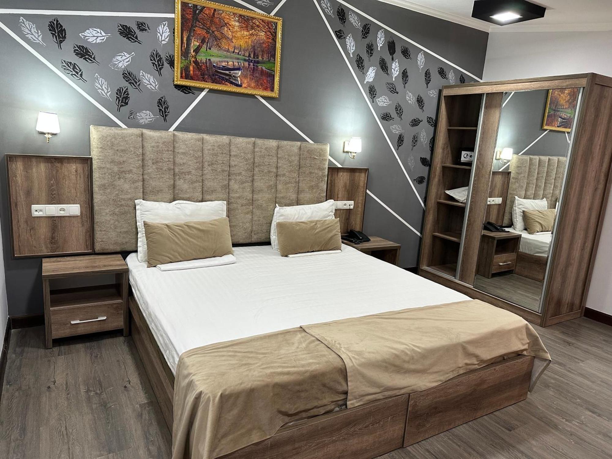 Hotel Grand Art à Tachkent Extérieur photo