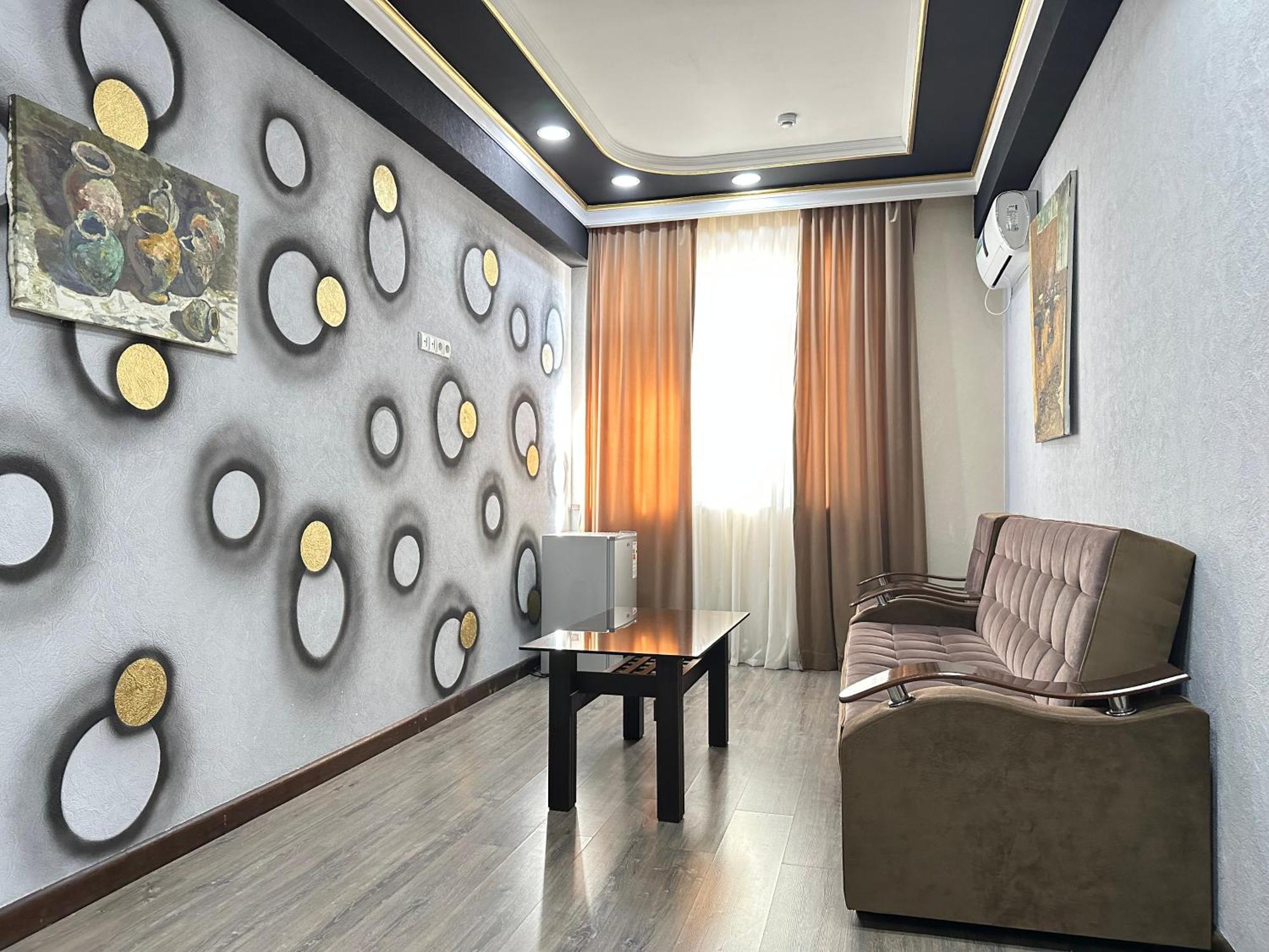 Hotel Grand Art à Tachkent Extérieur photo
